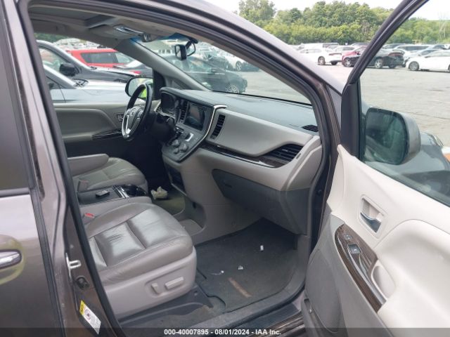 Photo 4 VIN: 5TDYK3DC5FS635952 - TOYOTA SIENNA 