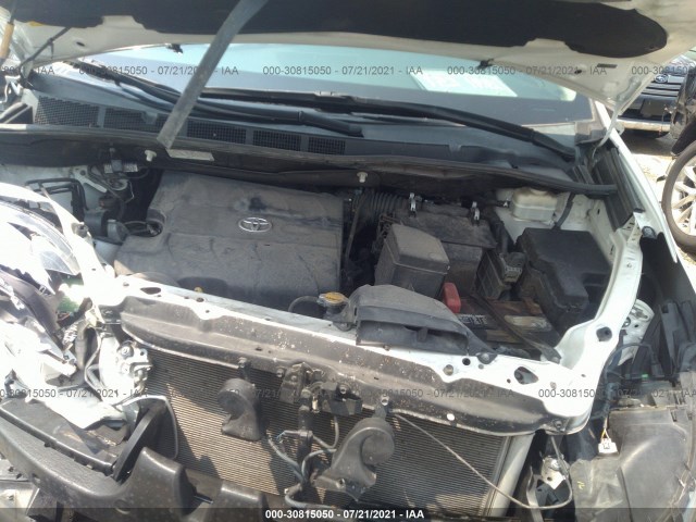 Photo 9 VIN: 5TDYK3DC5FS646966 - TOYOTA SIENNA 