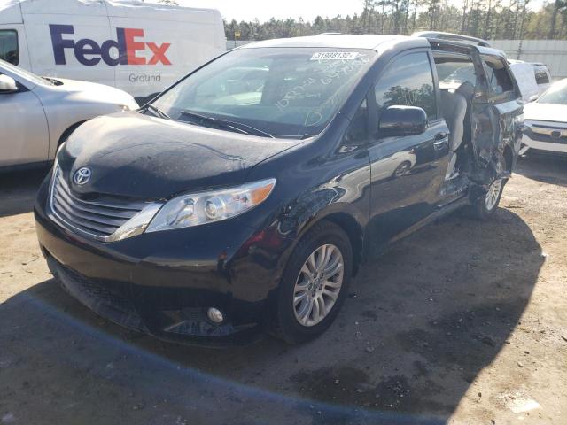 Photo 1 VIN: 5TDYK3DC5FS649026 - TOYOTA SIENNA XLE 