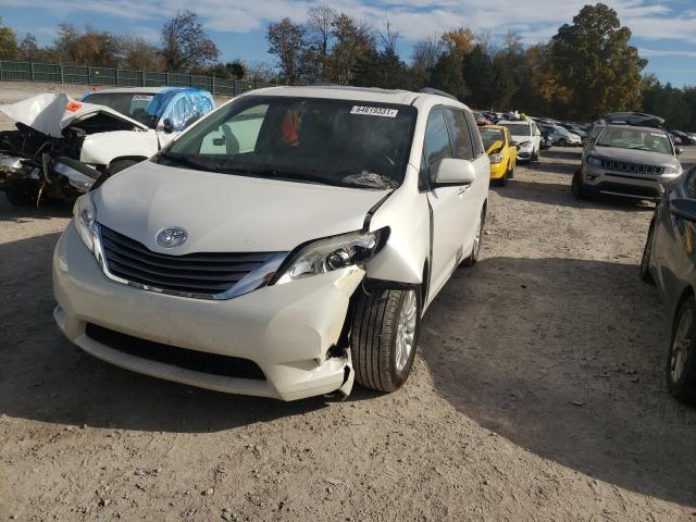 Photo 1 VIN: 5TDYK3DC5FS678039 - TOYOTA SIENNA XLE 