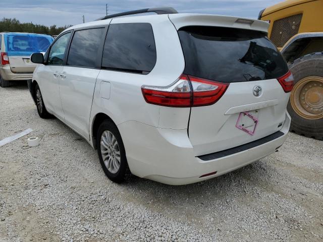 Photo 2 VIN: 5TDYK3DC5FS688523 - TOYOTA SIENNA XLE 