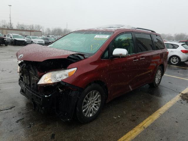 Photo 1 VIN: 5TDYK3DC5GS700946 - TOYOTA SIENNA XLE 