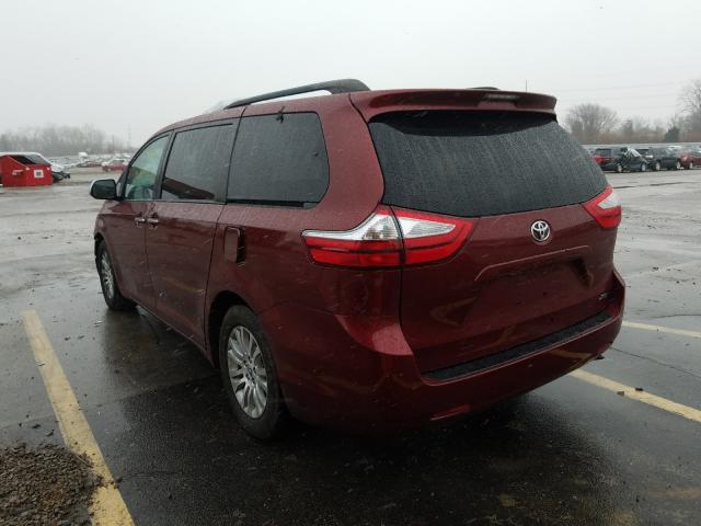 Photo 2 VIN: 5TDYK3DC5GS700946 - TOYOTA SIENNA XLE 