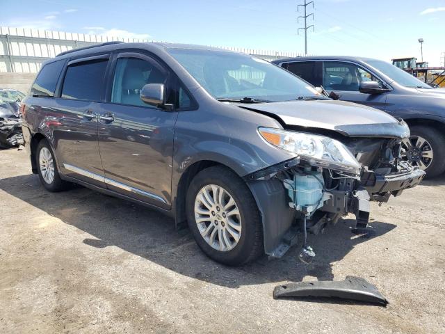 Photo 3 VIN: 5TDYK3DC5GS701840 - TOYOTA SIENNA XLE 