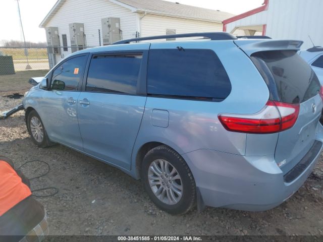 Photo 2 VIN: 5TDYK3DC5GS702809 - TOYOTA SIENNA 