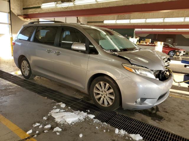 Photo 3 VIN: 5TDYK3DC5GS728391 - TOYOTA SIENNA XLE 