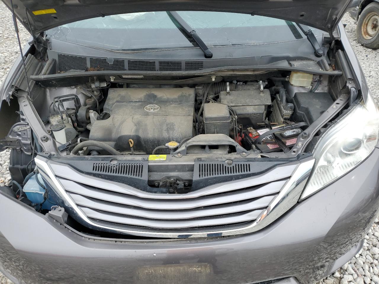 Photo 11 VIN: 5TDYK3DC5GS738077 - TOYOTA SIENNA 