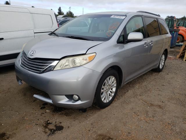 Photo 1 VIN: 5TDYK3DC6BS008638 - TOYOTA SIENNA XLE 