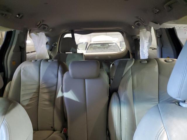 Photo 9 VIN: 5TDYK3DC6BS016870 - TOYOTA SIENNA XLE 