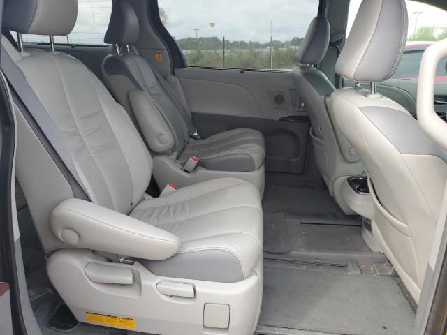 Photo 10 VIN: 5TDYK3DC6BS036410 - TOYOTA SIENNA XLE 