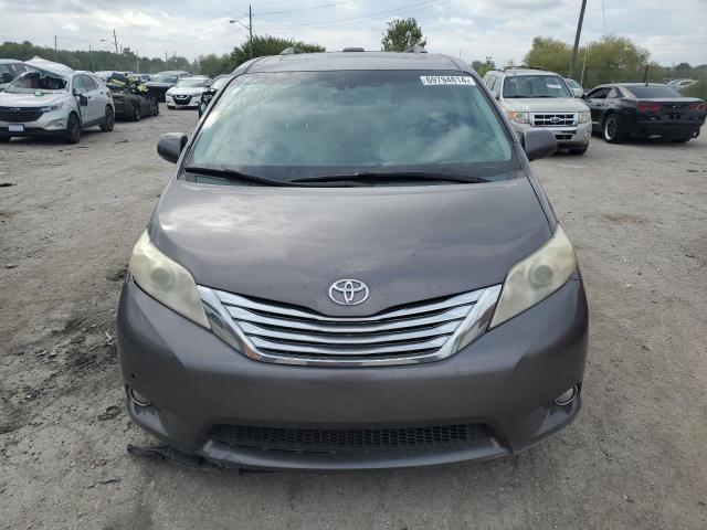 Photo 4 VIN: 5TDYK3DC6BS036410 - TOYOTA SIENNA XLE 