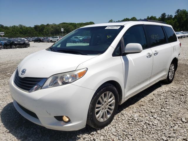 Photo 1 VIN: 5TDYK3DC6BS040389 - TOYOTA SIENNA XLE 