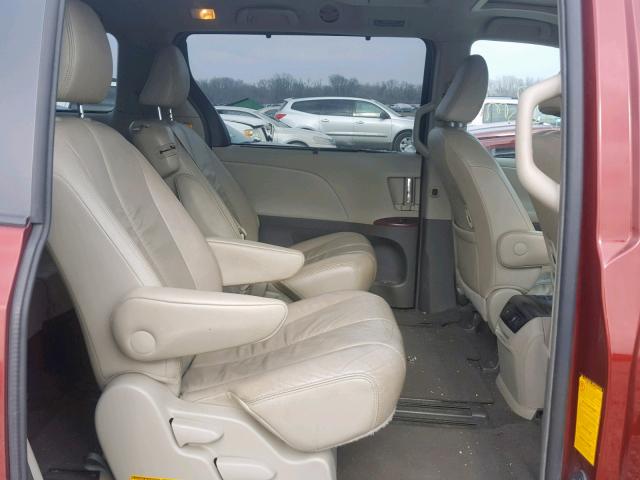 Photo 5 VIN: 5TDYK3DC6BS051778 - TOYOTA SIENNA XLE 