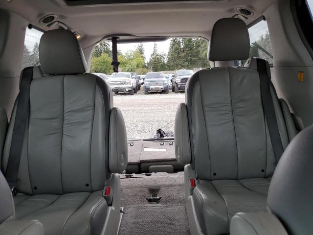 Photo 9 VIN: 5TDYK3DC6BS062375 - TOYOTA SIENNA XLE 