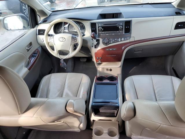 Photo 7 VIN: 5TDYK3DC6BS069293 - TOYOTA SIENNA XLE 