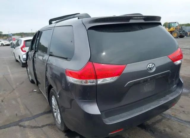 Photo 2 VIN: 5TDYK3DC6BS077197 - TOYOTA SIENNA 