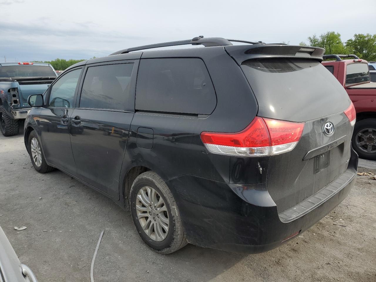 Photo 1 VIN: 5TDYK3DC6BS087230 - TOYOTA SIENNA 