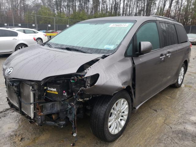 Photo 1 VIN: 5TDYK3DC6BS115074 - TOYOTA SIENNA XLE 