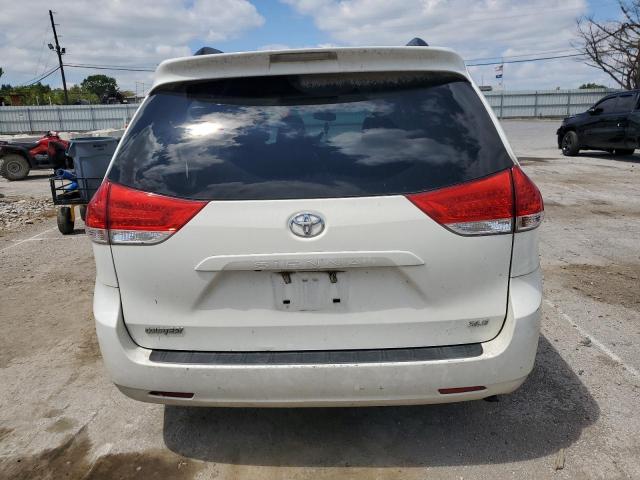 Photo 5 VIN: 5TDYK3DC6BS118475 - TOYOTA SIENNA XLE 