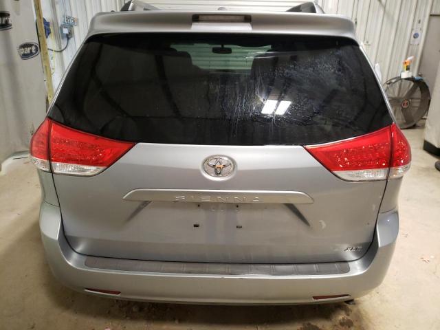 Photo 8 VIN: 5TDYK3DC6BS160418 - TOYOTA SIENNA XLE 