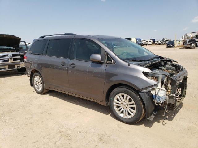 Photo 3 VIN: 5TDYK3DC6CS183120 - TOYOTA SIENNA XLE 