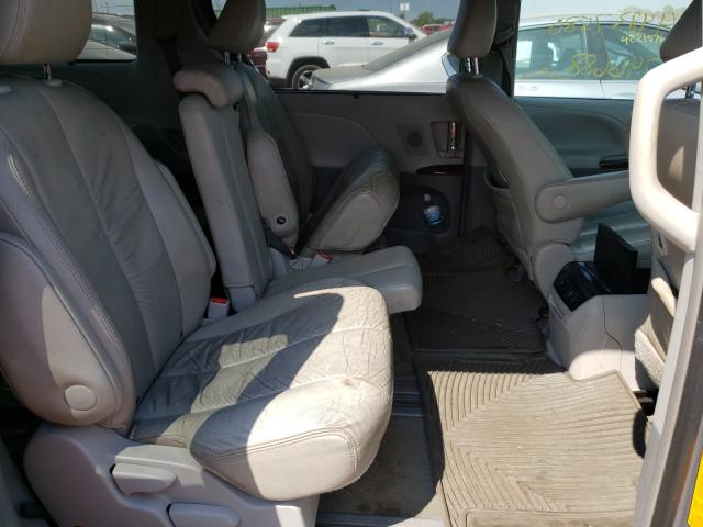 Photo 5 VIN: 5TDYK3DC6CS188172 - TOYOTA SIENNA XLE 