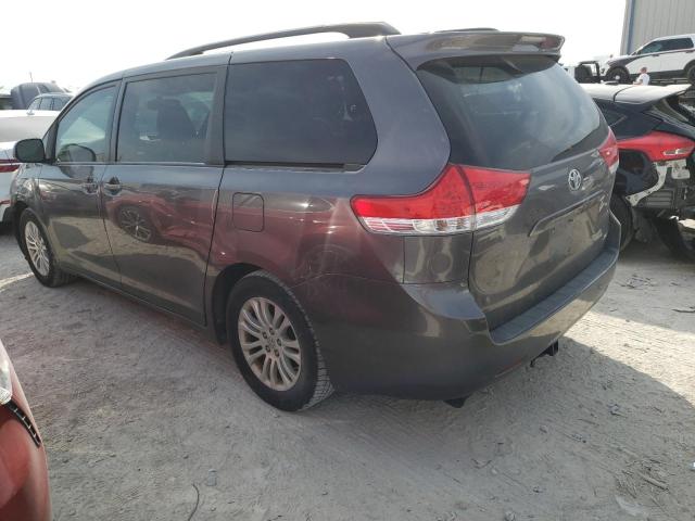 Photo 1 VIN: 5TDYK3DC6CS191475 - TOYOTA SIENNA XLE 