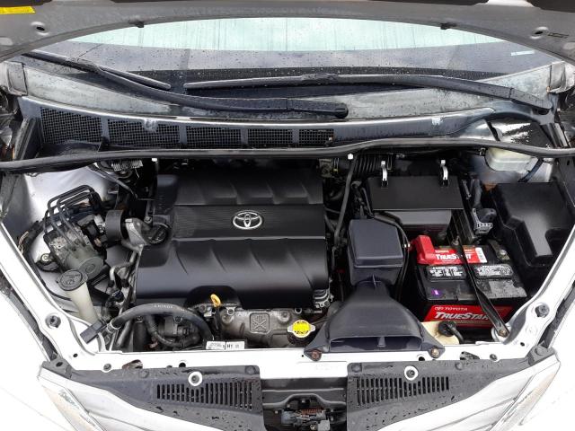 Photo 11 VIN: 5TDYK3DC6CS210090 - TOYOTA SIENNA XLE 