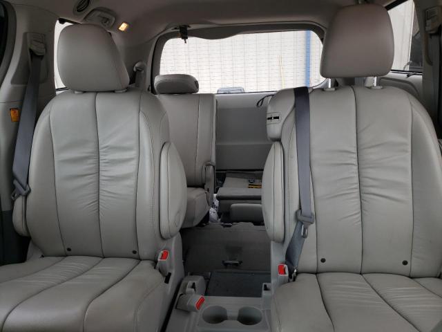 Photo 9 VIN: 5TDYK3DC6CS210090 - TOYOTA SIENNA XLE 