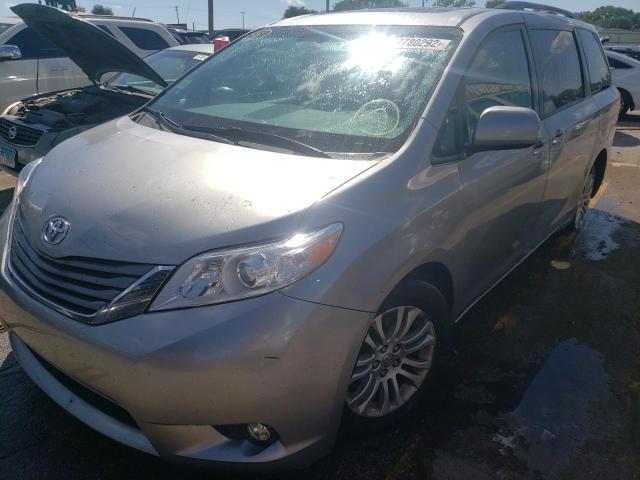 Photo 1 VIN: 5TDYK3DC6CS222109 - TOYOTA SIENNA XLE 