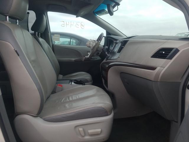 Photo 4 VIN: 5TDYK3DC6CS226578 - TOYOTA SIENNA XLE 