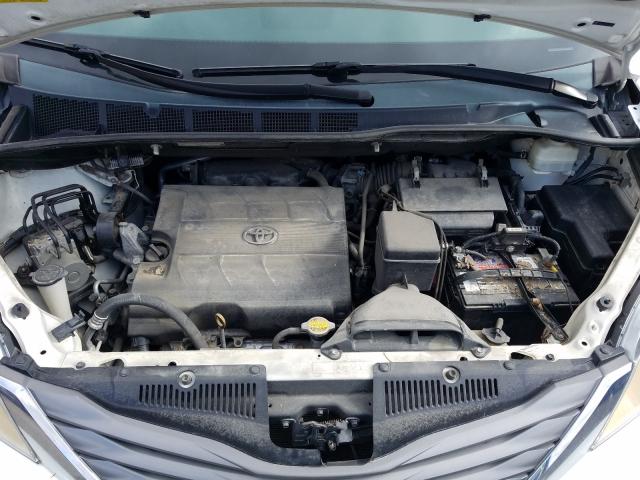 Photo 6 VIN: 5TDYK3DC6CS250959 - TOYOTA SIENNA XLE 