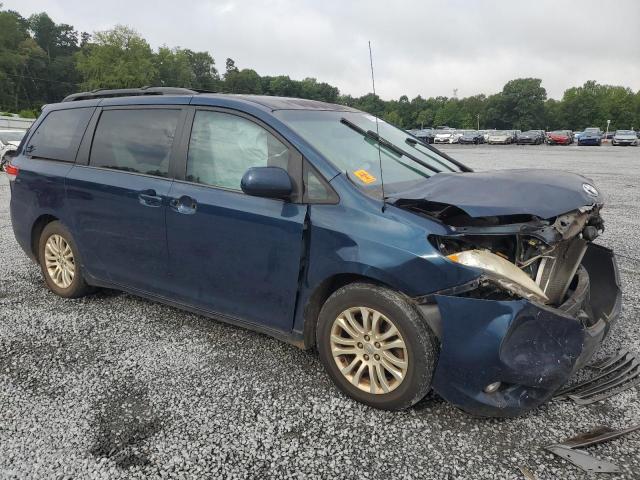 Photo 3 VIN: 5TDYK3DC6CS251223 - TOYOTA SIENNA XLE 