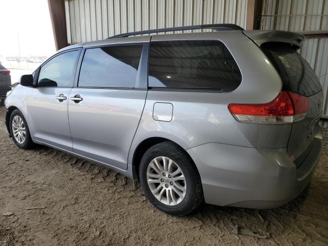 Photo 1 VIN: 5TDYK3DC6CS264098 - TOYOTA SIENNA XLE 