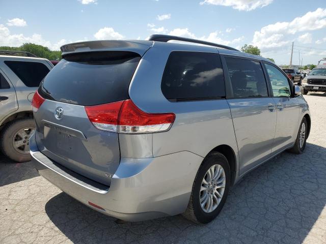 Photo 2 VIN: 5TDYK3DC6CS276672 - TOYOTA SIENNA XLE 