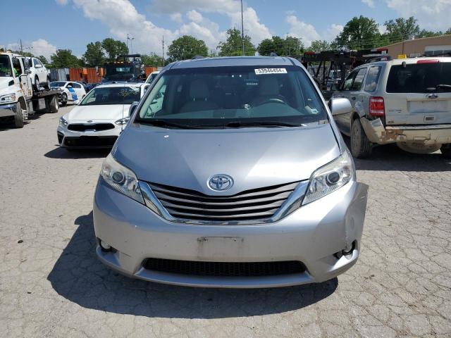 Photo 4 VIN: 5TDYK3DC6CS276672 - TOYOTA SIENNA XLE 