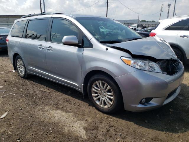 Photo 3 VIN: 5TDYK3DC6DS284580 - TOYOTA SIENNA XLE 