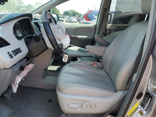 Photo 6 VIN: 5TDYK3DC6DS284580 - TOYOTA SIENNA XLE 