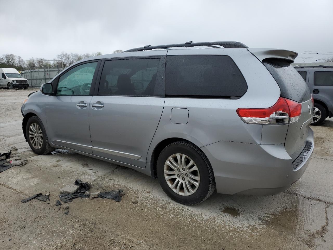 Photo 1 VIN: 5TDYK3DC6DS291058 - TOYOTA SIENNA 