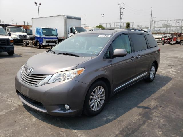 Photo 1 VIN: 5TDYK3DC6DS333938 - TOYOTA SIENNA XLE 