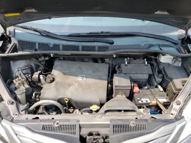 Photo 6 VIN: 5TDYK3DC6DS333938 - TOYOTA SIENNA XLE 