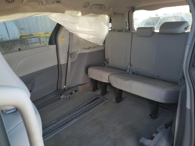 Photo 10 VIN: 5TDYK3DC6DS366051 - TOYOTA SIENNA XLE 