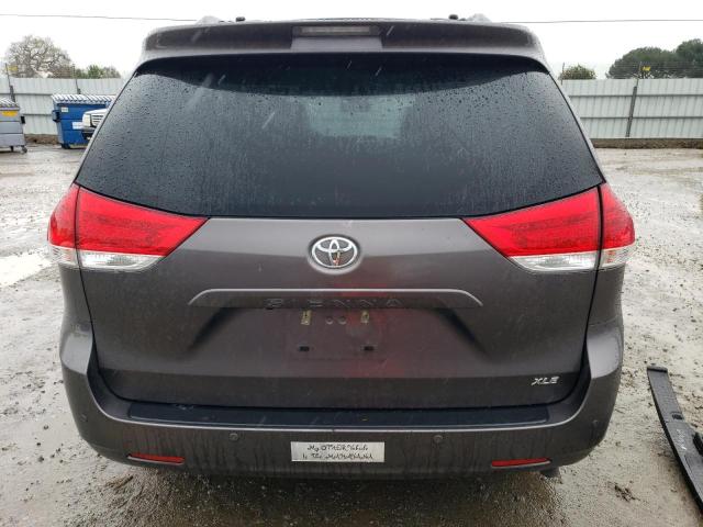 Photo 5 VIN: 5TDYK3DC6DS388129 - TOYOTA SIENNA XLE 