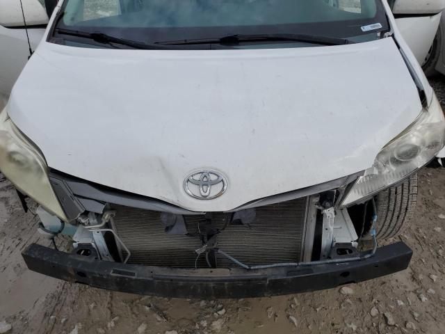 Photo 11 VIN: 5TDYK3DC6DS392603 - TOYOTA SIENNA XLE 