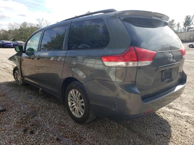 Photo 2 VIN: 5TDYK3DC6DS396974 - TOYOTA SIENNA XLE 