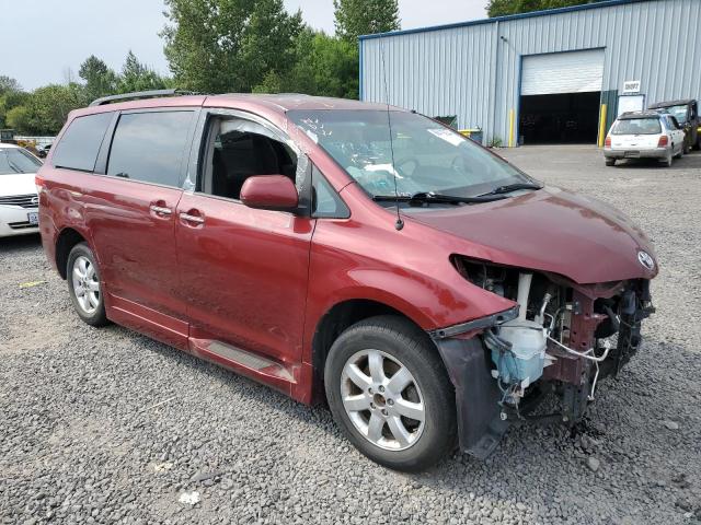 Photo 3 VIN: 5TDYK3DC6ES422412 - TOYOTA SIENNA XLE 