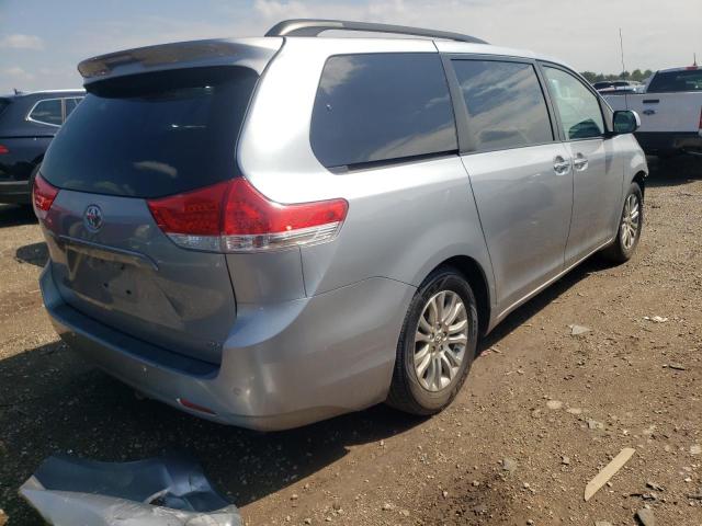 Photo 2 VIN: 5TDYK3DC6ES428551 - TOYOTA SIENNA XLE 