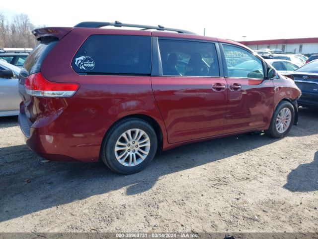 Photo 3 VIN: 5TDYK3DC6ES448587 - TOYOTA SIENNA 