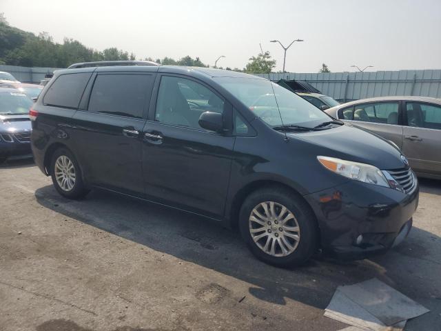 Photo 3 VIN: 5TDYK3DC6ES453563 - TOYOTA SIENNA XLE 