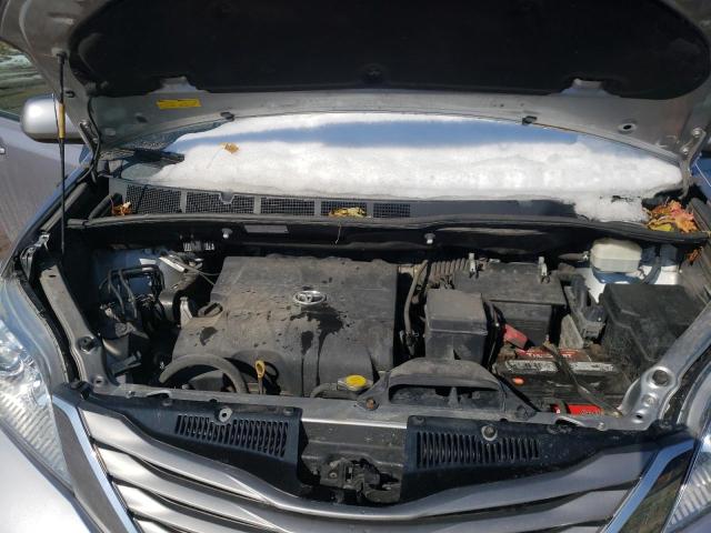 Photo 11 VIN: 5TDYK3DC6ES461663 - TOYOTA SIENNA XLE 